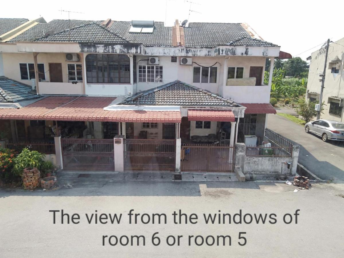 Purple Dream Home Teluk Panglima Garang Exterior foto